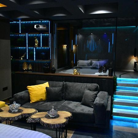 Pentlux - Spa Penthouse In The Heart Of Skopie Exterior foto